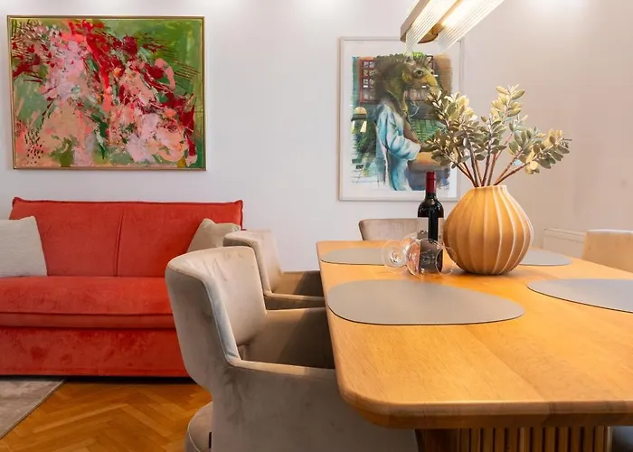 Deluxe Residences - Schoenbrunn *