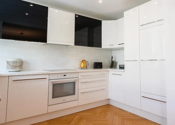 Deluxe Residences - Schoenbrunn Vienna