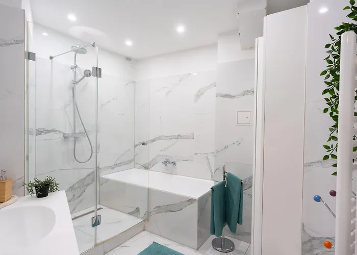 Deluxe Residences - Schoenbrunn *